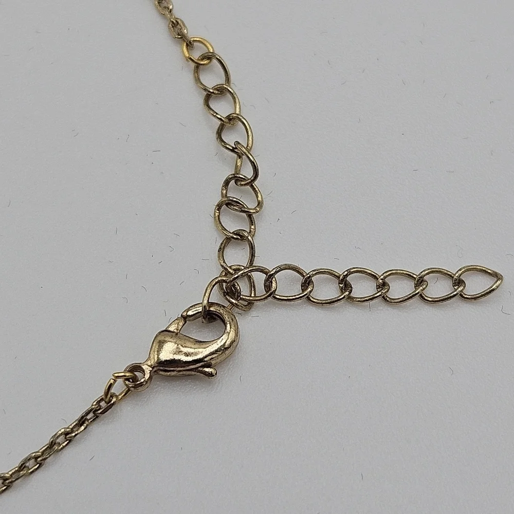 N/A gold tone